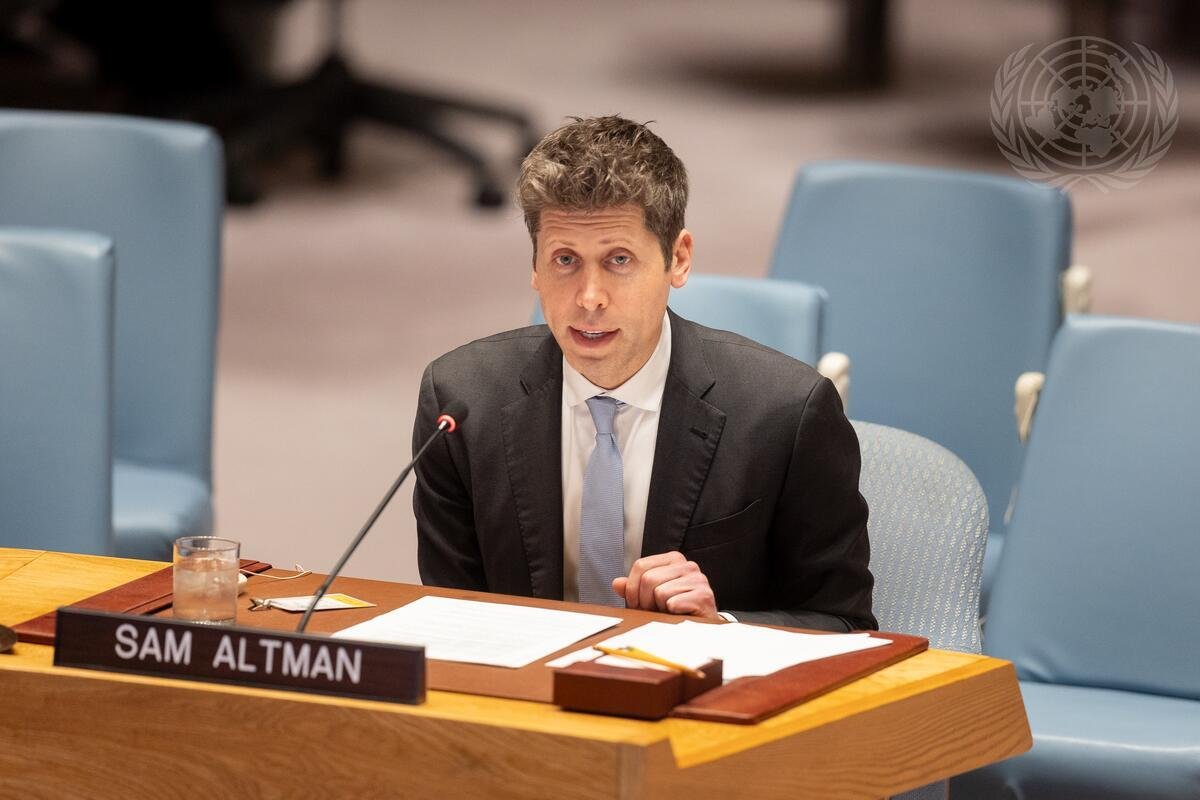 Sam Altman, CEO da OpenAI, fala ao Conselho de Segurança da ONU sobre inteligência artificial em 23 de setembro de 2026