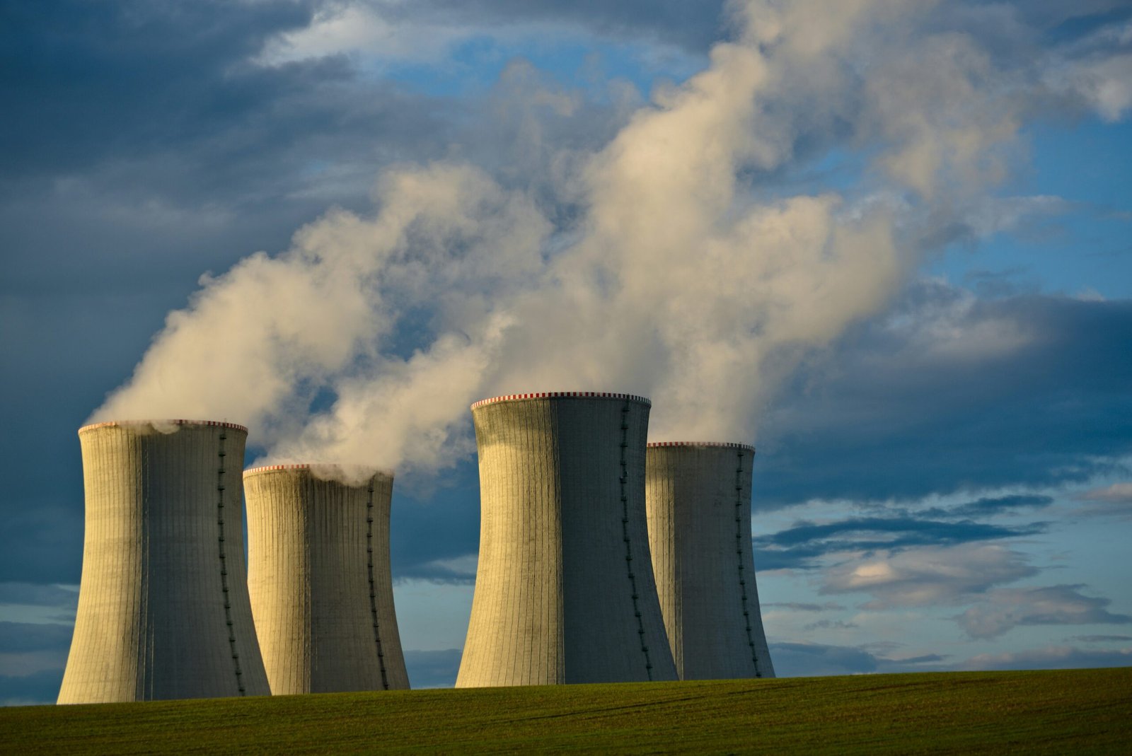 Google fecha acordo para uso de usinas nucleares antigas
